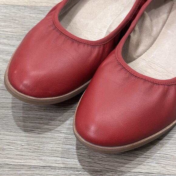 Eileen Fisher Ballet Flats Women’s 7 Notion Cranberry Red Leather Chic Preppy - Picture 3 of 9